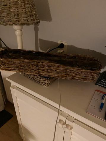 Rieten bloembak 50 cm lang beschikbaar voor biedingen