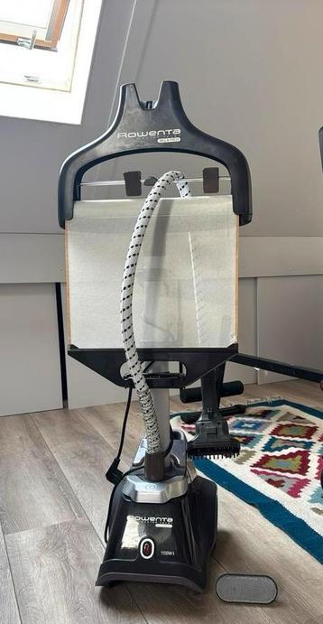 Clothes steamer beschikbaar voor biedingen