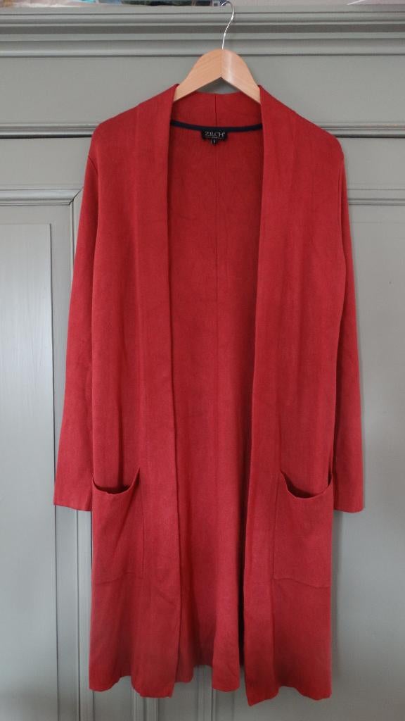 Zilch donkerroze/rood lang openvallend vest, maat S (42/44), Verzenden, Maat 42/44 (L), Zo goed als nieuw, Zilch Amsterdam