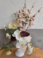 Compleet bloemstuk met kunstbloemen West Germany vaas, Ophalen of Verzenden, Zo goed als nieuw