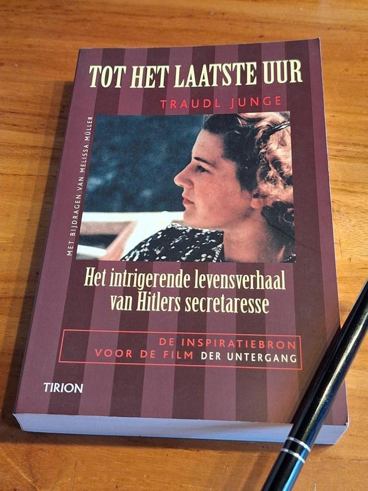 Tot het laatste uur levensverhaal van Hitlers secretaresse, Boeken, Oorlog en Militair, Zo goed als nieuw, Overige onderwerpen