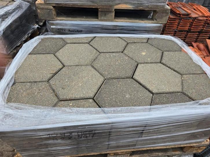 tegels, zeskanttegels, zeskanten, Tuin en Terras, Tegels en Klinkers, Gebruikt, Overige typen, Beton, 10 m² of meer, Ophalen
