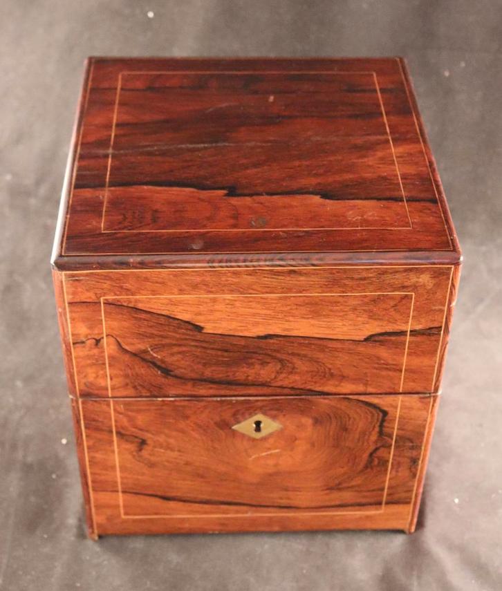 Mooie antieke houten kist, Antiek en Kunst, Antiek | Woonaccessoires, Ophalen of Verzenden