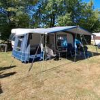 Caravan met voortent en luifel. Plus alles, Standaardzit, Disselslot, Tot en met 3, Particulier