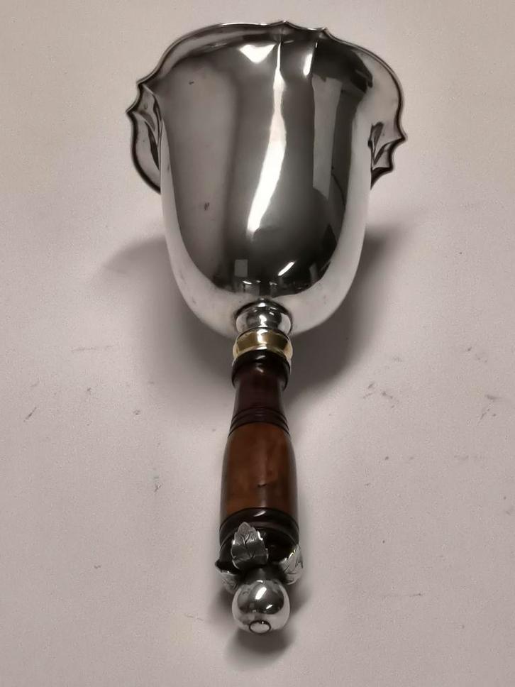 Antiek zilver tafelbel voor rituelen groot model, Antiek en Kunst, Antiek | Goud en Zilver, Zilver, Ophalen of Verzenden