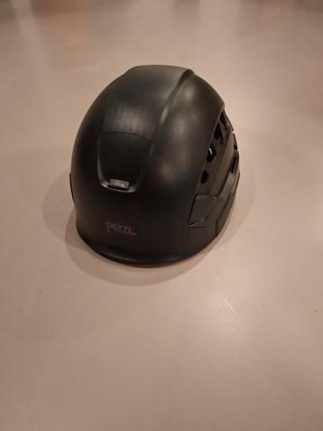Petzl Vent Helm - Zwart beschikbaar voor biedingen