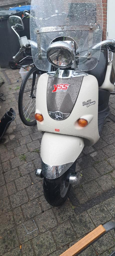 Aprilla mojito snor, Fietsen en Brommers, Snorfietsen en Snorscooters, Zo goed als nieuw, Overige merken, Ophalen of Verzenden
