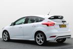 Ford Focus 1.0 Titanium Navigatie, Keyless, Side-Skirts, Cli, Te koop, Benzine, 101 pk, Hatchback