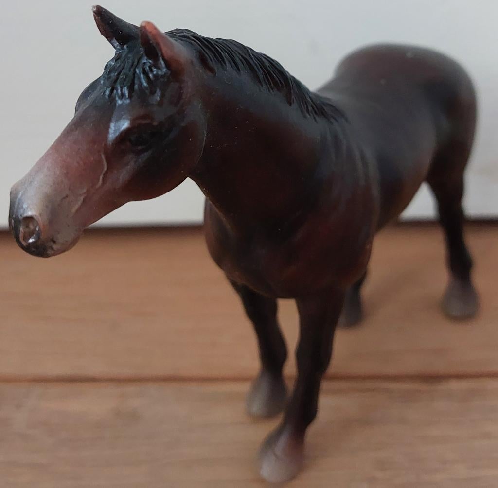 Schleich Engelse Volbloed Ruin (13273), Ophalen of Verzenden, Zo goed als nieuw, Paard, Beeldje of Figuurtje