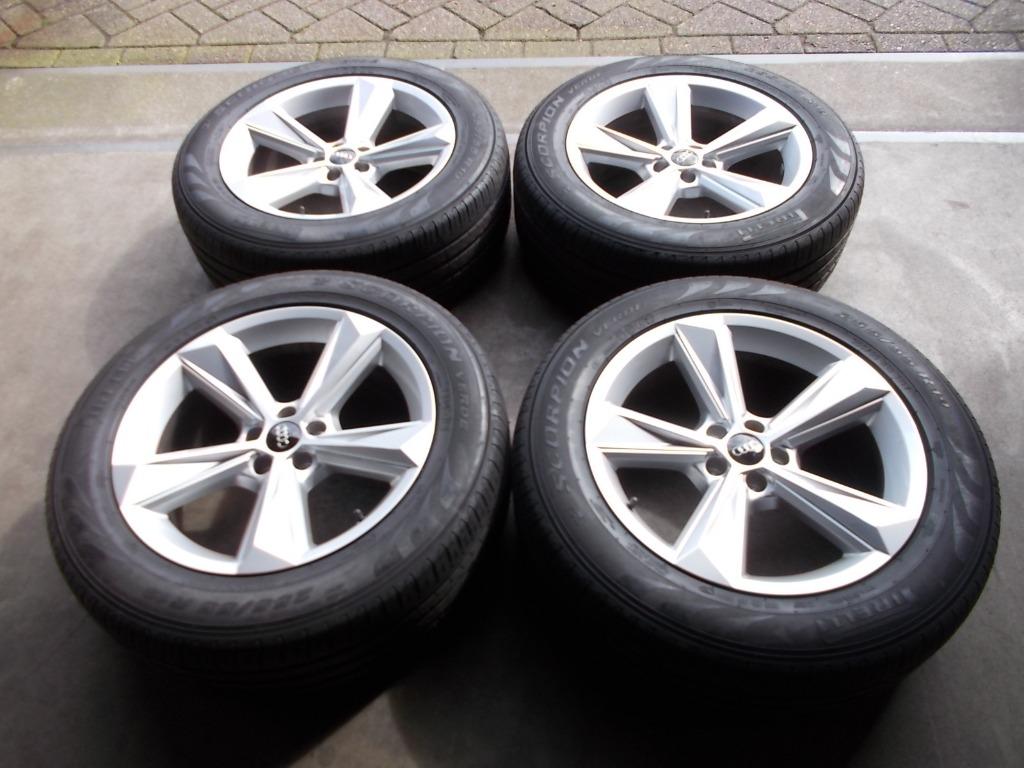 ORIGINELE 19 INCH AUDI A3 A4 A5 A6 A7 A8 Q3 E-TRON VELGEN, Auto-onderdelen, Banden en Velgen, Banden en Velgen, Zomerbanden, 19 inch