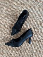 Bristol, nieuwe pumps (39) met ketting detail, zwart, Pumps, Zwart, Nieuw, Ophalen of Verzenden