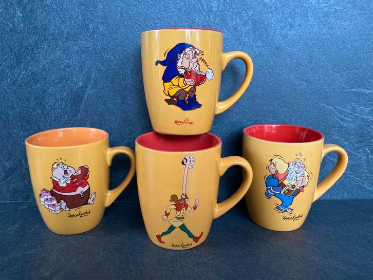 4 Grote Efteling Chocomel bekers, 12 cm hoog, Huis en Inrichting, Keuken | Servies, Gebruikt, Keramiek, Ophalen of Verzenden