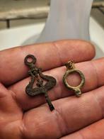 Bodemvondsten horlogesleuteltjes, Antiek en Kunst, Ophalen of Verzenden