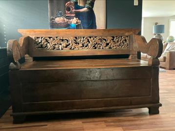 Originele teak balinese hand carved daybed bank beschikbaar voor biedingen