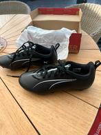 Puma voetbalschoenen maat 37, Ophalen of Verzenden, Zo goed als nieuw, Schoenen