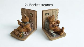 2x Bruna Beren Boekensteunen  beschikbaar voor biedingen