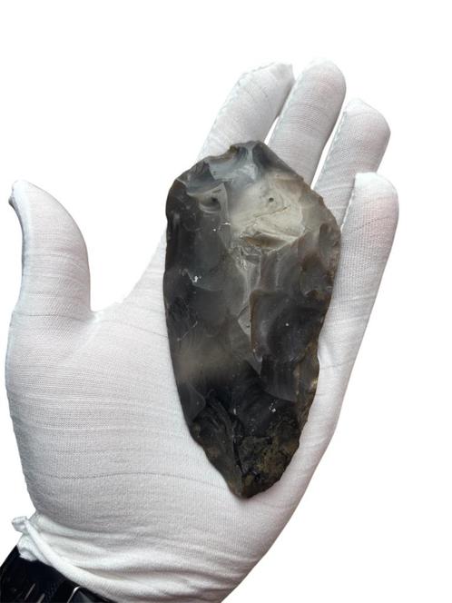 Neolithische vuistbijl, Verzamelen, Mineralen en Fossielen, Overige typen, Ophalen of Verzenden