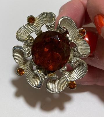Vintage exquisite gemerkt oude broche strass costume Jewelry beschikbaar voor biedingen