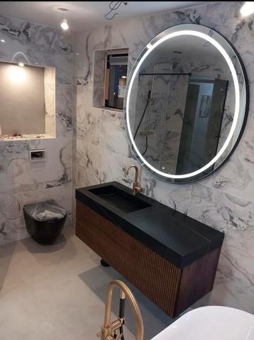 Complete Badkamer en toilet renovatie beschikbaar voor biedingen