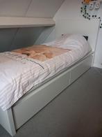 Bed 90 x 200 malm ikea tienerbed logeerbed, 90 cm, Gebruikt, Eenpersoons, Hout