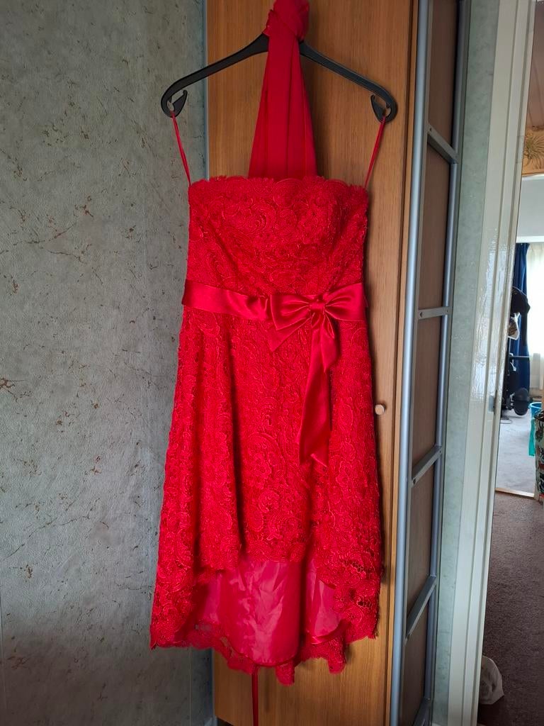 Mooie rode galajurk maat 38/40 met sjaaltje, Carnaval, Gedragen, Ophalen, Maat 38/40 (M)