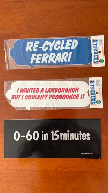 3 ‘grappige’ bumperstickers beschikbaar voor biedingen
