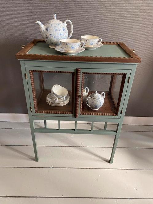 Brocante, antiek theekastje (neigt naar Amsterdams school), Antiek en Kunst, Antiek | Meubels | Kasten, Ophalen