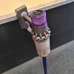 Dyson V11 Draadloze Stofzuiger in Goede Staat, Witgoed en Apparatuur, Stofzuigers, Dyson, Zo goed als nieuw, Support@dyson.com