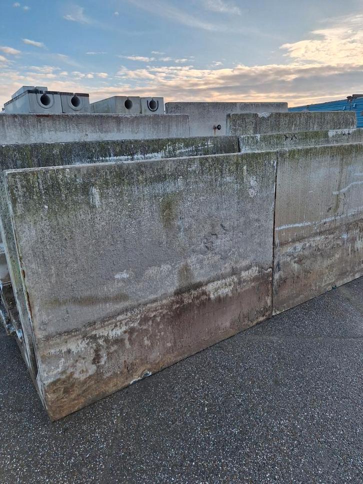 Gebruikte keerwanden.  1.50 hoog. Gratis bezorgd., Tuin en Terras, Tegels en Klinkers, Klinkers, Beton, Ophalen of Verzenden