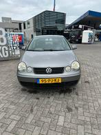 Volkswagen Polo 1.2 47KW 2004 Grijs, Auto's, 64 pk, 1198 cc, Origineel Nederlands, Handgeschakeld