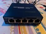 Netgear GS105 Prosafe Gigabit Switch, Ophalen of Verzenden, Zo goed als nieuw