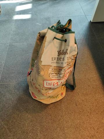 Plunjezak rond 30 cm en 60 cm hoog  beschikbaar voor biedingen