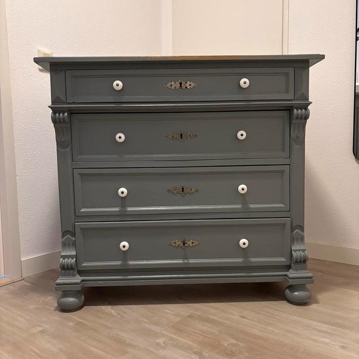 Oude ladenkast (commode), Huis en Inrichting, Kasten | Dressoirs, Gebruikt, 50 tot 100 cm, 50 tot 75 cm, Met lade(s), Overige houtsoorten