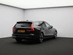 Volvo V60 T6 350pk Plug-in hybrid AWD Essential / Adaptive C, Gebruikt, 4 cilinders, Vierwielaandrijving, Zilver of Grijs