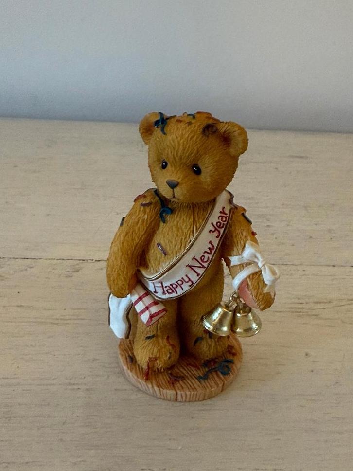 Cherrished Teddies - Newton, Verzamelen, Beelden en Beeldjes, Zo goed als nieuw, Overige typen, Ophalen of Verzenden