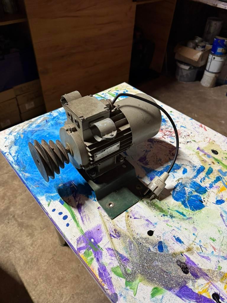 Elektromotor rotor, Doe-het-zelf en Verbouw, Motoren, Ophalen, Gebruikt, Elektromotor, 1400 tot 1800 rpm