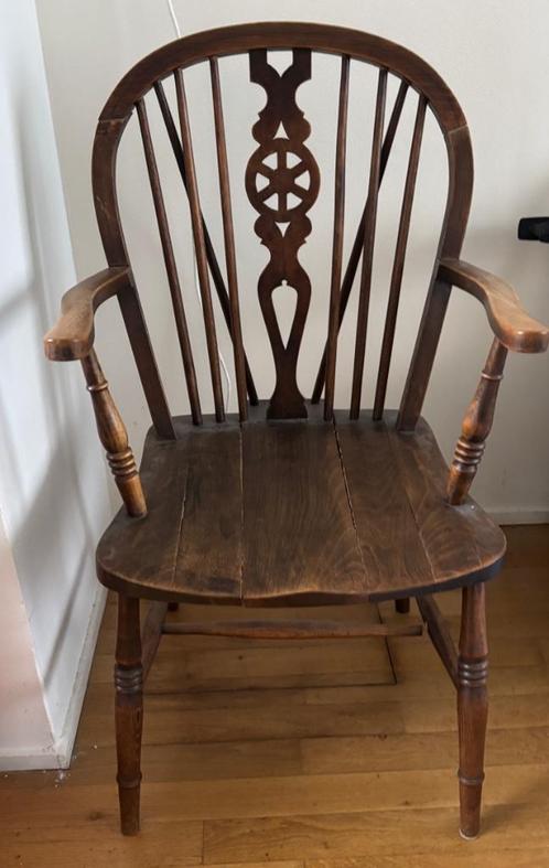 Antieke Wheel Back Windsor stoel – karaktervol & authentiek, Antiek en Kunst, Antiek | Meubels | Stoelen en Banken, Ophalen