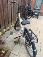 Merk gazzelle ,kleur wit, Ophalen of Verzenden, Zo goed als nieuw