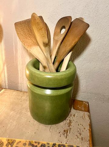 Vintage groene keramiek keukengereihouder spatelpot pot boho beschikbaar voor biedingen