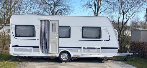 dethleffs nomad 500 DB caravan, frans bed., Caravans en Kamperen, Caravans, Particulier, tot en met 4, 1000 - 1250 kg, Rondzit