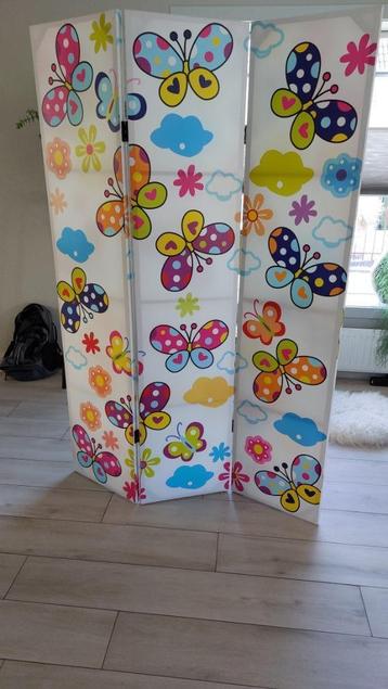 kamerscherm beschikbaar voor biedingen