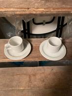 koffie kopjes en schotels 1,00  per set, Ophalen, Overige stijlen, Kop(pen) en/of Schotel(s)