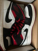 Jordan 1 mid, Wit, Ophalen of Verzenden, Sneakers of Gympen, Gedragen