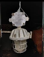 Industriële lamp, Ophalen