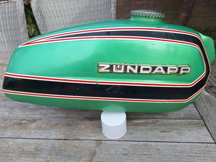 hele mooie Zundapp KS175 / 125 tank originele lak., Fietsen en Brommers, Brommeronderdelen | Zundapp, Gebruikt, Tank, Ophalen of Verzenden