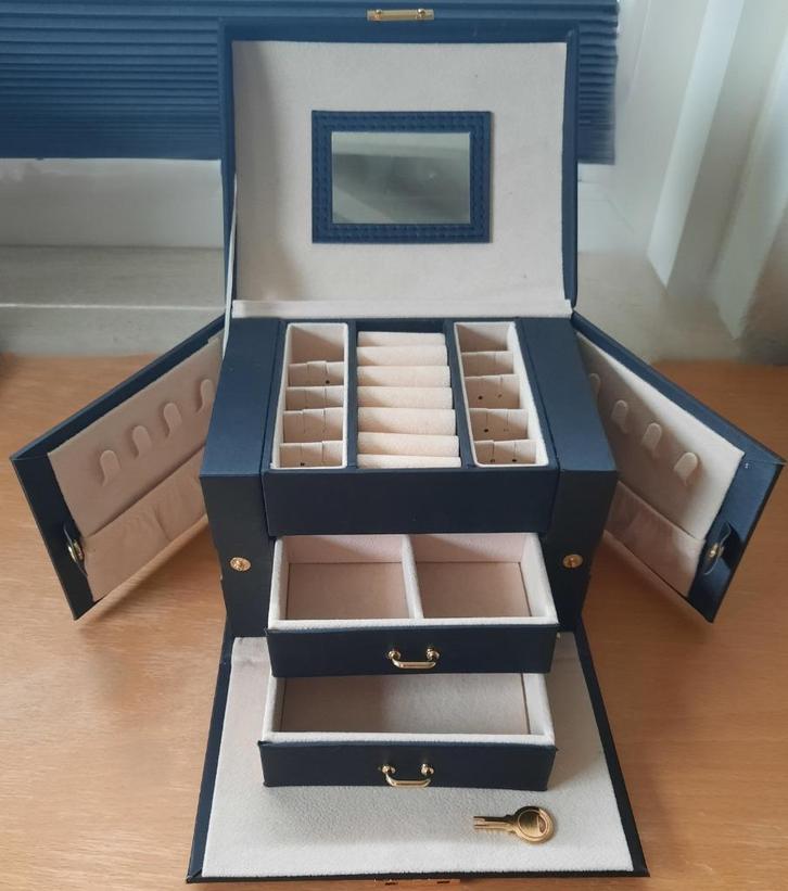 bloomm sieradendoos, Sieraden, Tassen en Uiterlijk, Beautycases, Zo goed als nieuw, Hardcase, Blauw, Met slot, Met spiegeltje(s)