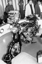Honda CB750 introduction at Tokyo Motorshow October 1968 pho, Verzenden, 1980 tot heden, Foto, Nieuw