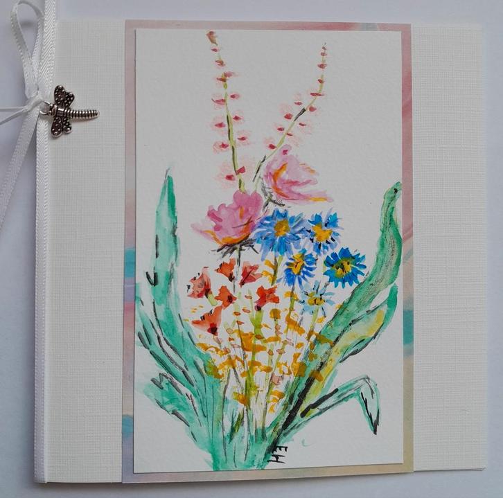 Kaart met bloemen, geschilderd met aquarelverf, Hobby en Vrije tijd, Kaarten | Zelfgemaakt, Zo goed als nieuw, Ophalen of Verzenden