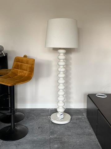 Supermooie lamp van de Vesta beschikbaar voor biedingen