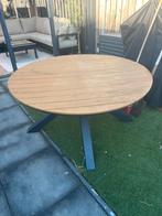 Mooie tuintafel even poetsen., Ophalen, Zo goed als nieuw, Rond, Hout